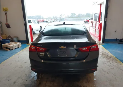 1G1ZB5ST8HF254997